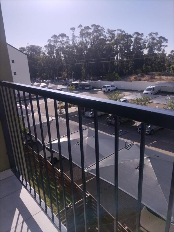 1 Bedroom Property for Sale in Gordons Bay Western Cape